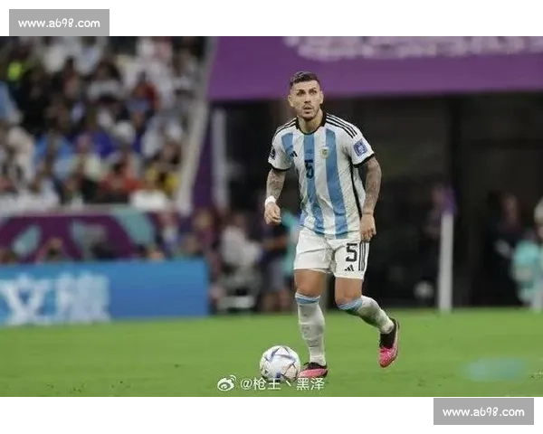 博卡激活 350 万欧解约金锁定帕雷德斯 世界杯冠军身披 5 号重返糖果盒 博卡激活 350 万欧解约金锁定帕雷德斯 世界杯冠军身披 5 号重返糖果盒