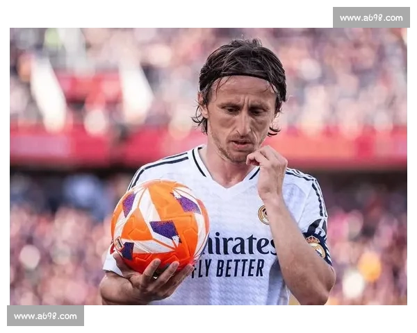 莫德里奇接班人争夺战！皇马启动中场 “寻宝计划”