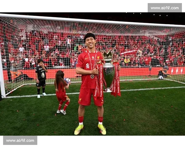 远藤航：加盟红军意义非凡，替补登场闪耀狼队一战当选最佳